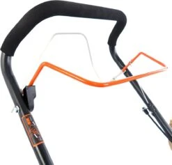 FUXTEC Grasmaaier Benzine - 46cm - Zelfrijdend / Zelftrekkend / Achterwielaandrijving - Mulchfunctie - Opvangbak 50L - FX-RM4646 -Tuin-Gereedschap Winkel 1200x1150