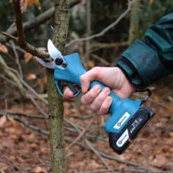 NovarGarden® Elektrische Snoeischaar NG1 - 2x Accu - Elektrisch - Takkenschaar - Op Batterij - 28mm -Tuin-Gereedschap Winkel 1200x1200 47