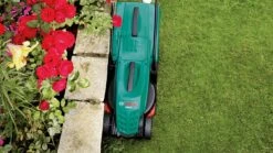 Bosch ARM 32 Grasmaaier - 1200 W 13 Bosch ARM 32 Grasmaaier - 1200 W -Tuin-Gereedschap Winkel 1200x674 1