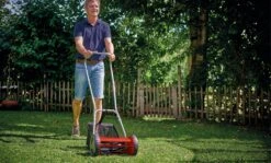 Einhell Kooimesmaaier - GC-HM 300 - Handmaaier - 30cm - 16L -Tuin-Gereedschap Winkel 1200x724 1