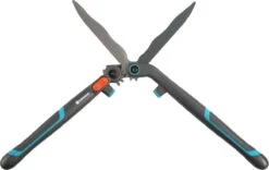 GARDENA - 2 In 1 EnergyCut Heggenschaar - 2.5x Meer Kracht - Totale Lengte 60 Cm -Tuin-Gereedschap Winkel 1200x759