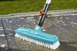 GARDENA Combisysteem - Schrobber - Werkbreedte 30 Cm - Aanbevolen Steellengte 130/150 Cm -Tuin-Gereedschap Winkel 1200x799 129