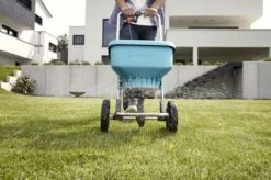 GARDENA Strooiwagen XL Strooikar - 800m2 - 18 Liter 13 GARDENA Strooiwagen XL Strooikar - 800m2 - 18 Liter -Tuin-Gereedschap Winkel 1200x799 80