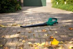 VONROC Accu Bladblazer – VPower 20V – 2 Standen – Max. Blaassnelheid 190km/u – Incl. Accu En Oplader -Tuin-Gereedschap Winkel 1200x800 206