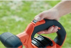 Black & Decker BLACK+DECKER BEBLV300SB-QS Bladblazer - 404 Km/u - 3000W - Zuig-/blaasfunctie - Gesnoerd -Tuin-Gereedschap Winkel 1200x808 2