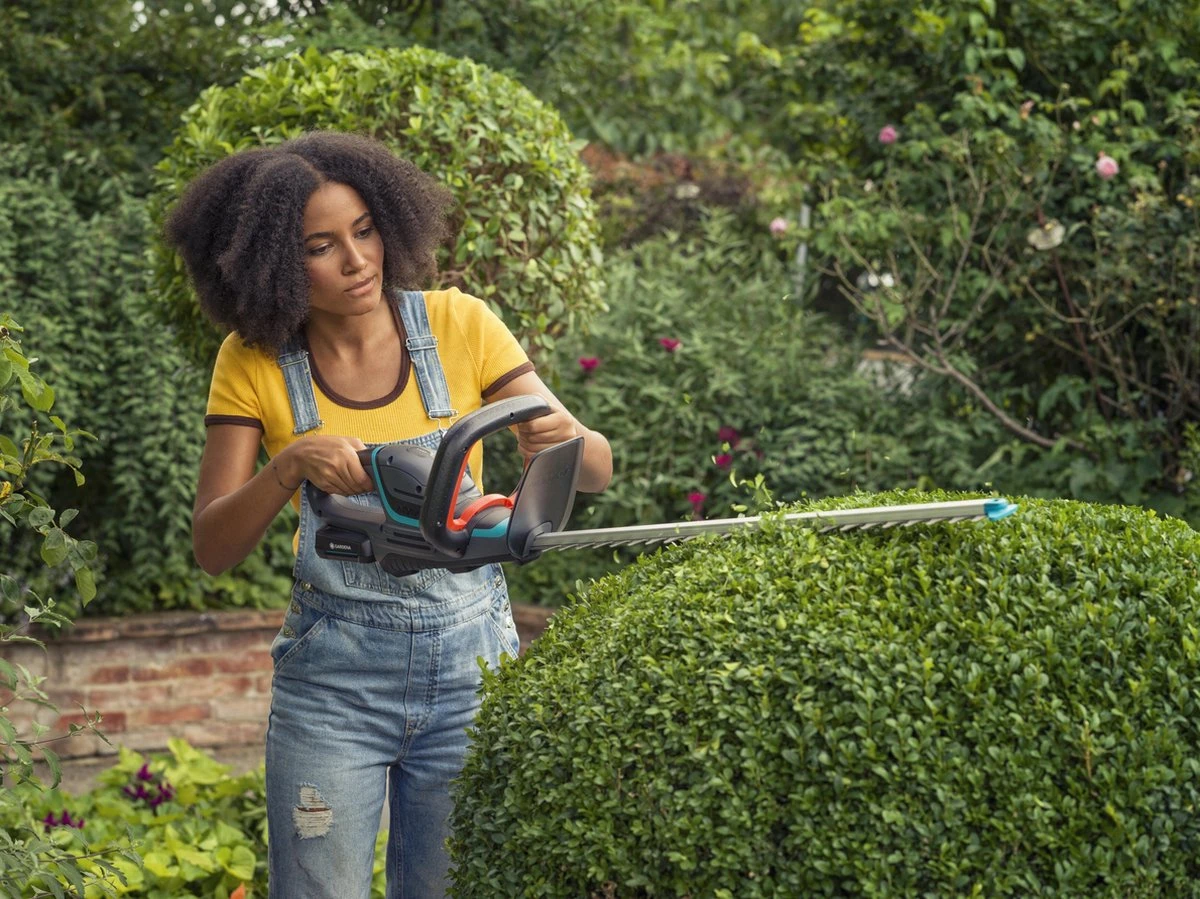 GARDENA - ComfortCut 50/18V-P4A Ready-To-Use Set - Heggenschaar 15 GARDENA - ComfortCut 50/18V-P4A Ready-To-Use Set - Heggenschaar - Afbeelding 13