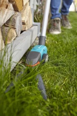 GARDENA Comfort Grasschaar - Op Steel -Tuin-Gereedschap Winkel 799x1200 11