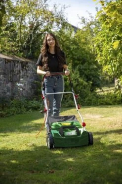 Gartenmeister Elektrische Verticuteermachine En Beluchter - GMEVL 1800W -Tuin-Gereedschap Winkel 799x1200 29